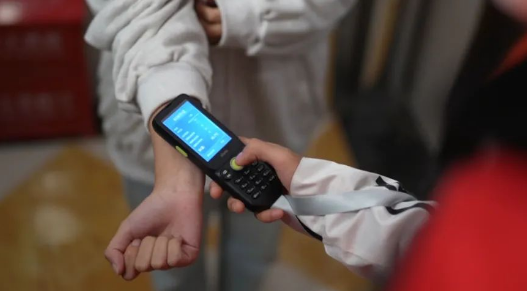 iData i3.png iData i3.png