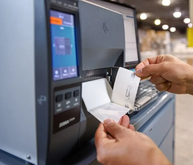 Zebra ZT系列工業(yè)打印機(jī)，搭載優(yōu)異的BLC打印檢測一體機(jī).png